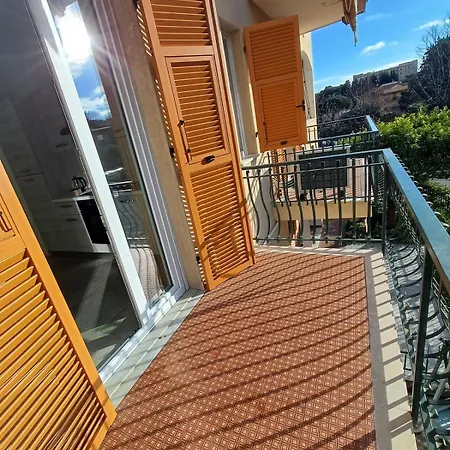Brezza Marina Apartman Pietra Ligure